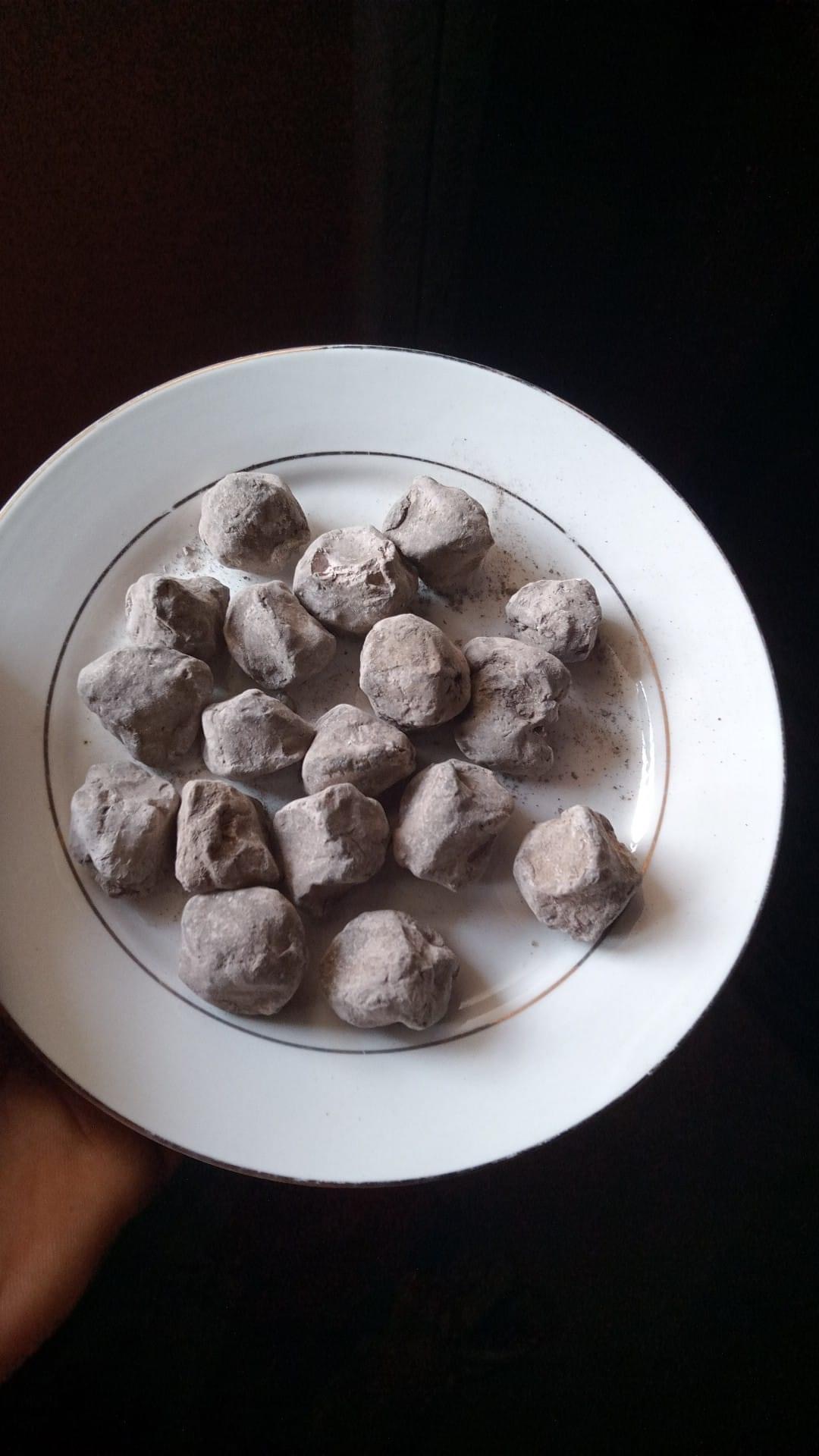 Calaba Edible Clay Not Nakumatt Ayilo Chalk Or Nzu 250grams Grey Roasted 